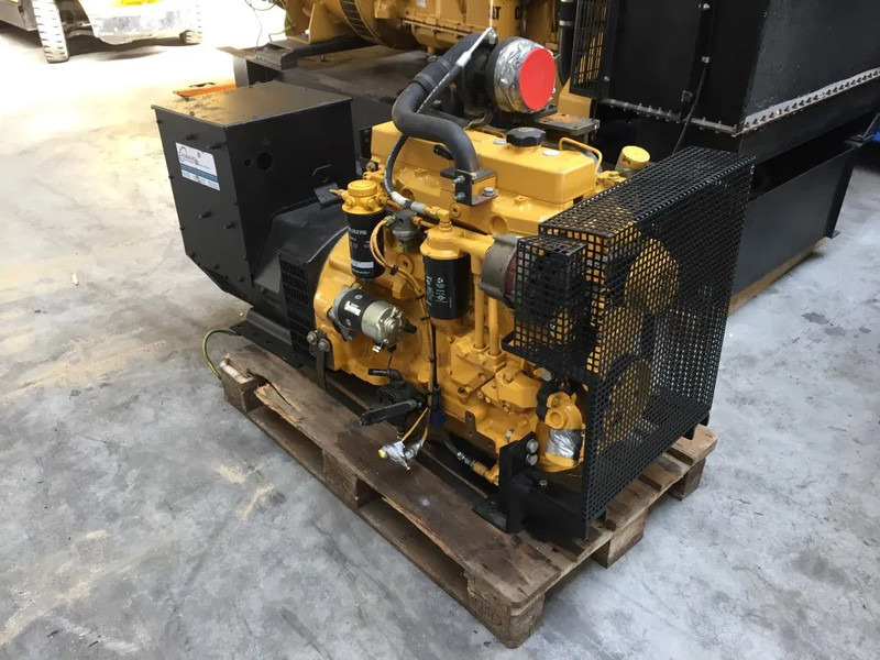 John Deere 4045 TFU 70 Stamford 65 kVA generatorset - Set generatora: slika 5 John Deere 4045 TFU 70 Stamford 65 kVA generatorset - Set generatora: slika 5