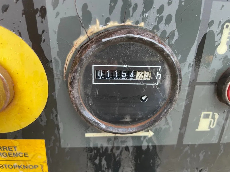 Kaeser M27 Kubota 2,7 m3 / min 7 Bar 18 kW Mobiele Silent Diesel Compressor - Kompresor za vazduh: slika 3 Kaeser M27 Kubota 2,7 m3 / min 7 Bar 18 kW Mobiele Silent Diesel Compressor - Kompresor za vazduh: slika 3