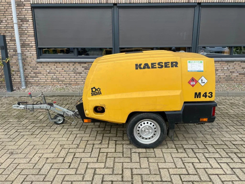 Kaeser M43 Kubota 4,2 m3 / min 7 Bar 30 kW Mobiele Silent Diesel Compressor - Kompresor za vazduh: slika 1 Kaeser M43 Kubota 4,2 m3 / min 7 Bar 30 kW Mobiele Silent Diesel Compressor - Kompresor za vazduh: slika 1