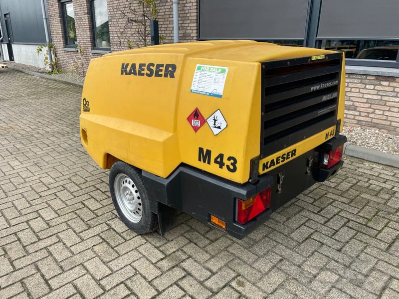 Kaeser M43 Kubota 4,2 m3 / min 7 Bar 30 kW Mobiele Silent Diesel Compressor - Kompresor za vazduh: slika 2 Kaeser M43 Kubota 4,2 m3 / min 7 Bar 30 kW Mobiele Silent Diesel Compressor - Kompresor za vazduh: slika 2