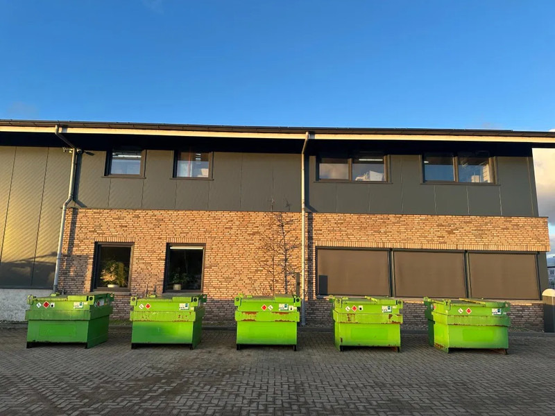 Kiwa IBC Steenbergen 750 liter Dieseltank met Handpomp Milieutank - Rezervoar za skladištenje: slika 4 Kiwa IBC Steenbergen 750 liter Dieseltank met Handpomp Milieutank - Rezervoar za skladištenje: slika 4