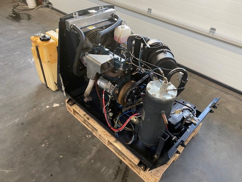 Kubota D1105 Sullair 15.5 kW 7 bar diesel schroefcompressor - Kompresor za vazduh: slika 3 Kubota D1105 Sullair 15.5 kW 7 bar diesel schroefcompressor - Kompresor za vazduh: slika 3