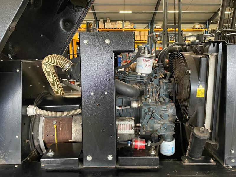 Kubota GenSet MPM 15/400 SS-KA 15 kVA 400 Amp Silent Las generatorset - Set generatora: slika 5 Kubota GenSet MPM 15/400 SS-KA 15 kVA 400 Amp Silent Las generatorset - Set generatora: slika 5