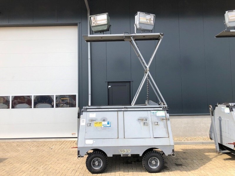 Kubota Kohler Portable Floodlight NF2D Kohler Portable Floodlight NF2D 7 kW light generatorset - Toranj za osvetljenje: slika 1 Kubota Kohler Portable Floodlight NF2D Kohler Portable Floodlight NF2D 7 kW light generatorset - Toranj za osvetljenje: slika 1