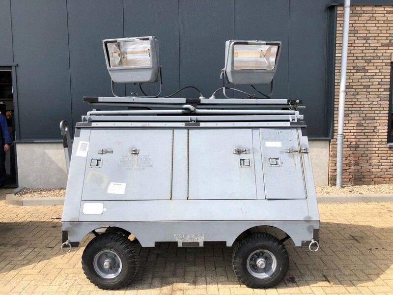 Kubota Kohler Portable Floodlight NF2D Kohler Portable Floodlight NF2D 7 kW light generatorset - Toranj za osvetljenje: slika 2 Kubota Kohler Portable Floodlight NF2D Kohler Portable Floodlight NF2D 7 kW light generatorset - Toranj za osvetljenje: slika 2