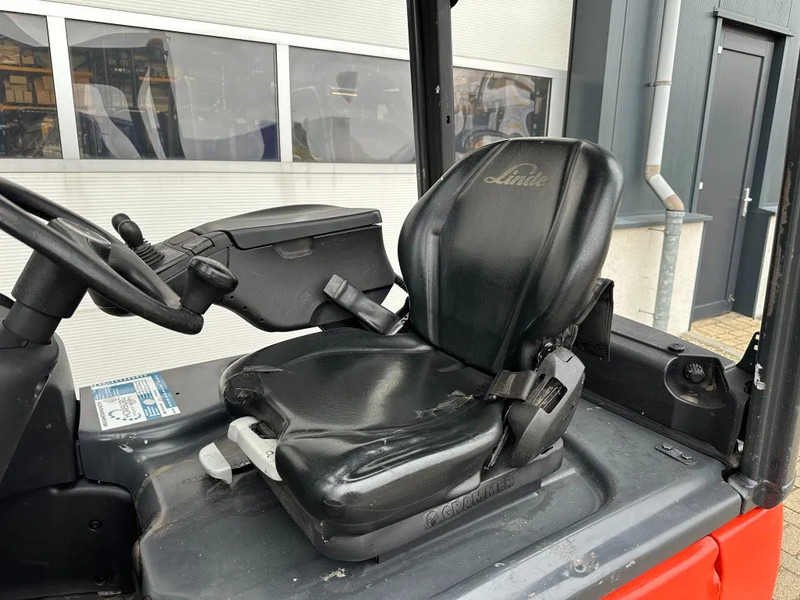 Električni viljuškar Linde E16H-02 1.6 ton Triplex Freelift Sideshift Elektra Heftruck 2016: slika 9