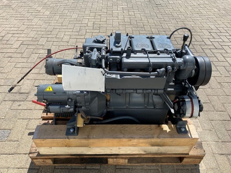 Lister STW 3 35 PK Marine diesel motor met keerkoppeling - Motor: slika 1 Lister STW 3 35 PK Marine diesel motor met keerkoppeling - Motor: slika 1