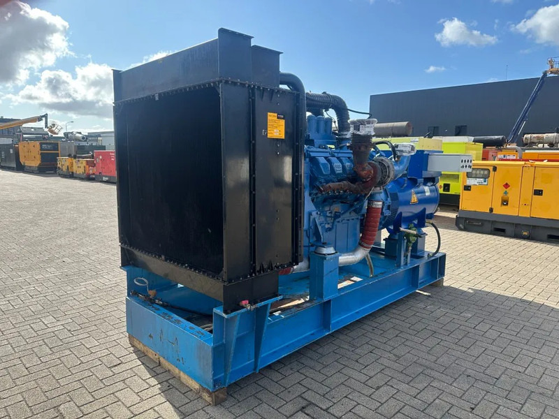 Set generatora MTU 12V 2000 Marelli 750 kVA generatorset: slika 13