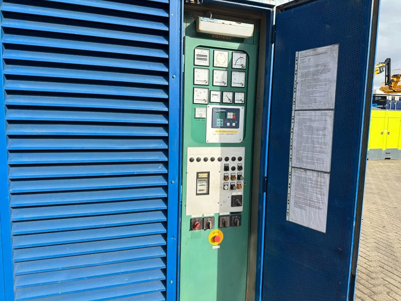 MTU 450 kVA Supersilent generatorset in 20 ft container aggregaat - Set generatora: slika 5 MTU 450 kVA Supersilent generatorset in 20 ft container aggregaat - Set generatora: slika 5