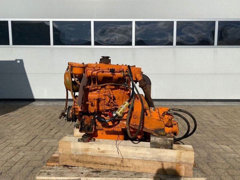 Mitsubishi S3E-2 25 PK Marine Diesel Motor met keerkoppeling - Motor: slika 1 Mitsubishi S3E-2 25 PK Marine Diesel Motor met keerkoppeling - Motor: slika 1