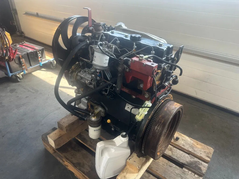 Perkins 1004-40 Diesel Engine 4 cilinder 65 PK Motor t.b.v Linde Heftruck - Motor za Oprema za rukovanje materijalima: slika 2 Perkins 1004-40 Diesel Engine 4 cilinder 65 PK Motor t.b.v Linde Heftruck - Motor za Oprema za rukovanje materijalima: slika 2