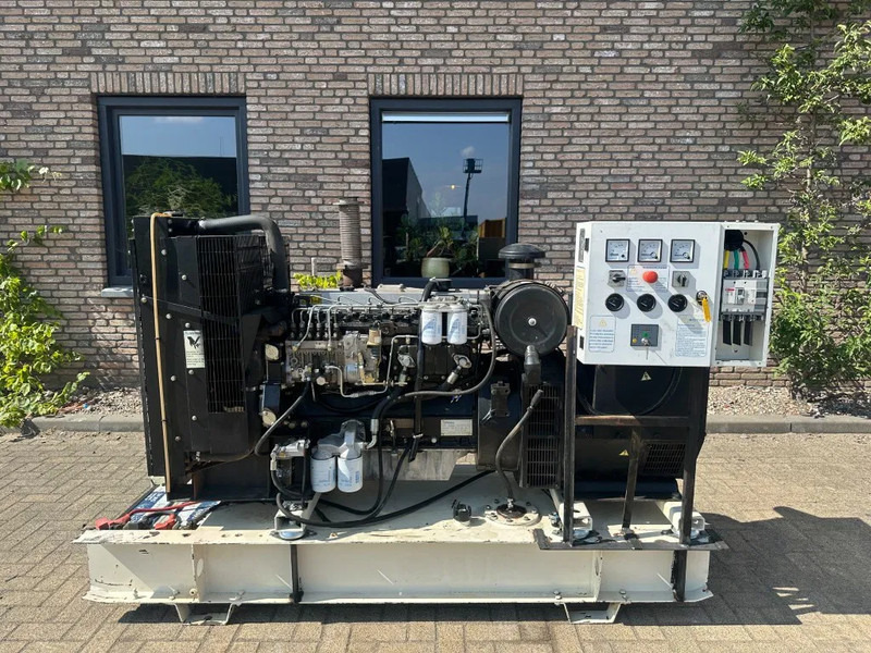 Perkins Stamford 100 kVA noodstroom generatorset - Set generatora: slika 1 Perkins Stamford 100 kVA noodstroom generatorset - Set generatora: slika 1