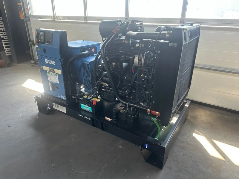 SDMO JS100K John Deere Leroy Somer 100 kVA generatorset - Set generatora: slika 5 SDMO JS100K John Deere Leroy Somer 100 kVA generatorset - Set generatora: slika 5