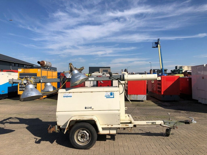 Terex Kubota Leroy Somer 7 kVA lichtmast aggregaat light tower - Toranj za osvetljenje: slika 1 Terex Kubota Leroy Somer 7 kVA lichtmast aggregaat light tower - Toranj za osvetljenje: slika 1