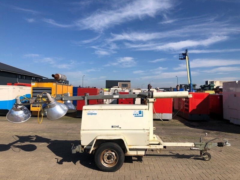Terex Kubota Leroy Somer 7 kVA lichtmast aggregaat light tower - Toranj za osvetljenje: slika 1 Terex Kubota Leroy Somer 7 kVA lichtmast aggregaat light tower - Toranj za osvetljenje: slika 1