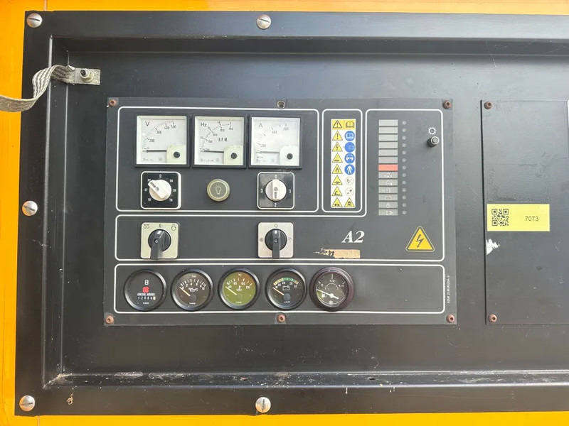 Volvo TWD 1210 G SDMO Leroy Somer 300 kVA Silent generatorset - Set generatora: slika 4 Volvo TWD 1210 G SDMO Leroy Somer 300 kVA Silent generatorset - Set generatora: slika 4