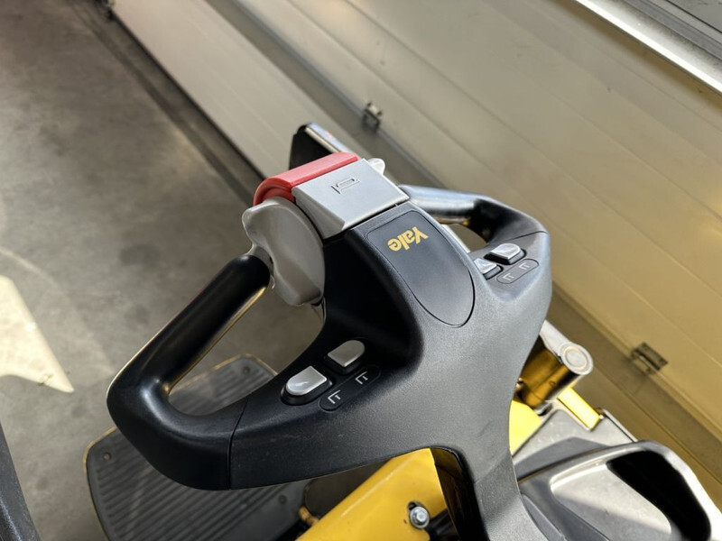 Yale MP 20 X FBW 2 ton Palletwagen Elektra Pallettruck Meerijder - Kolica za palete: slika 3 Yale MP 20 X FBW 2 ton Palletwagen Elektra Pallettruck Meerijder - Kolica za palete: slika 3