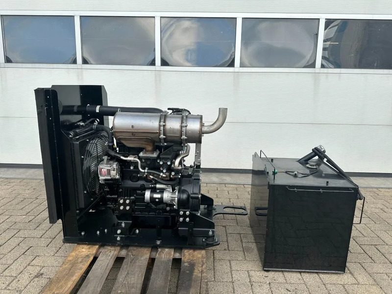 Yanmar 4TNV88C - KASV Stage 5 motor 48 PK Stage V New ! - Motor za Oprema za rukovanje materijalima: slika 2 Yanmar 4TNV88C - KASV Stage 5 motor 48 PK Stage V New ! - Motor za Oprema za rukovanje materijalima: slika 2
