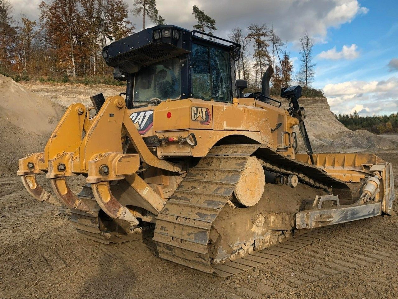 CAT D6 -20 LGP Planierraupe LW70% SystemOneRipper AC - Buldožer: slika 4 CAT D6 -20 LGP Planierraupe LW70% SystemOneRipper AC - Buldožer: slika 4