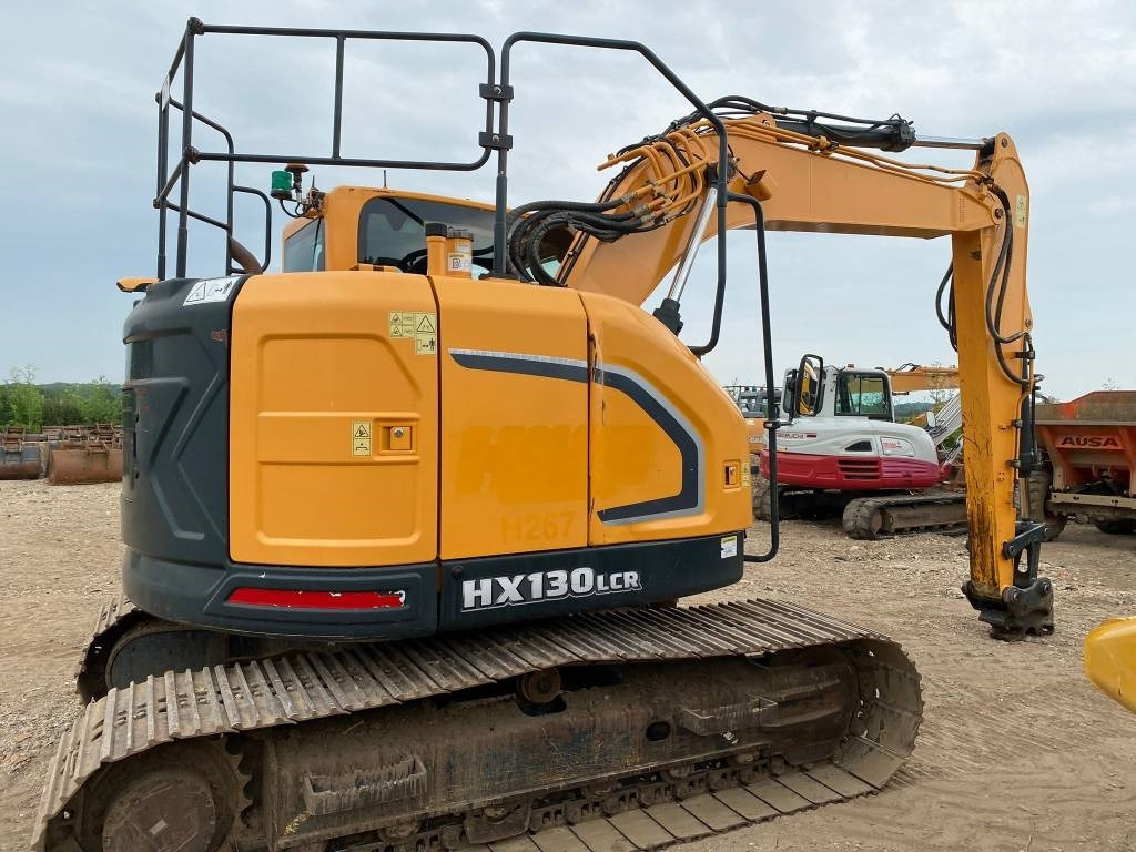 Hyundai HX 130 ALCR - Bager guseničar: slika 4 Hyundai HX 130 ALCR - Bager guseničar: slika 4