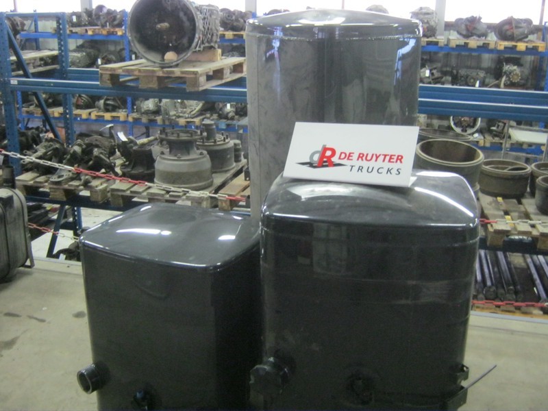 DAF Brandstoftanks voor CF en XF (staal) - Rezervoar za gorivo za Kamion: slika 3 DAF Brandstoftanks voor CF en XF (staal) - Rezervoar za gorivo za Kamion: slika 3