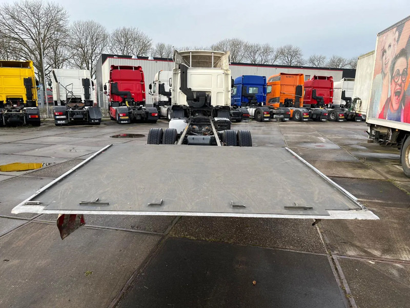 Kamion sa golom šasijom i zatvorenom kabinom DAF CF 260 CF 260 FA CHASSIS CABINE EURO 6: slika 10