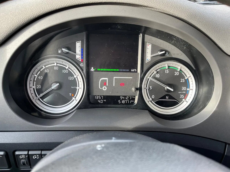 Kamion sa golom šasijom i zatvorenom kabinom DAF CF 260 CF 260 FA CHASSIS CABINE EURO 6: slika 17