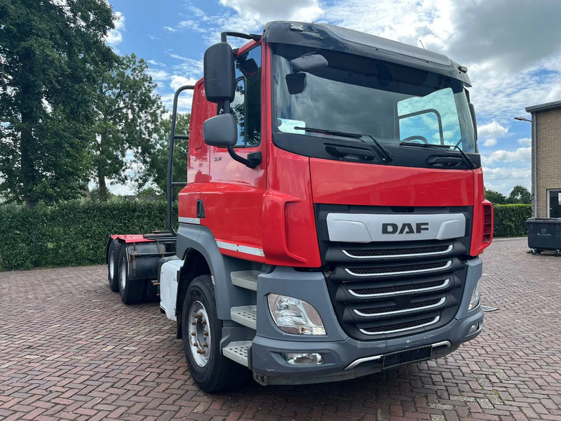 DAF CF 530 FAT intarder - Kamion sa zatvorenim sandukom: slika 4 DAF CF 530 FAT intarder - Kamion sa zatvorenim sandukom: slika 4