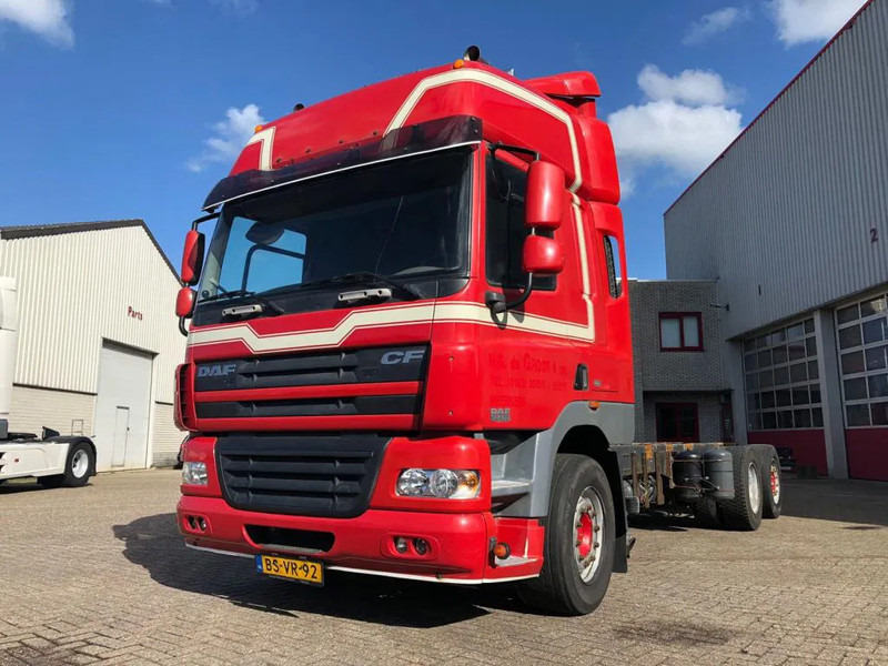 DAF CF 85 FAN CF 85.410 EURO 5 - Kamion sa golom šasijom i zatvorenom kabinom: slika 5 DAF CF 85 FAN CF 85.410 EURO 5 - Kamion sa golom šasijom i zatvorenom kabinom: slika 5