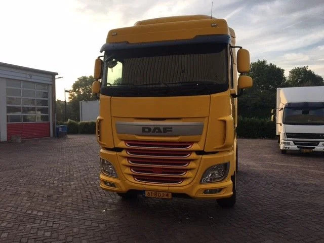 DAF Cabine XF Space Cab Euro 6 - Kabina i enterijer: slika 4 DAF Cabine XF Space Cab Euro 6 - Kabina i enterijer: slika 4