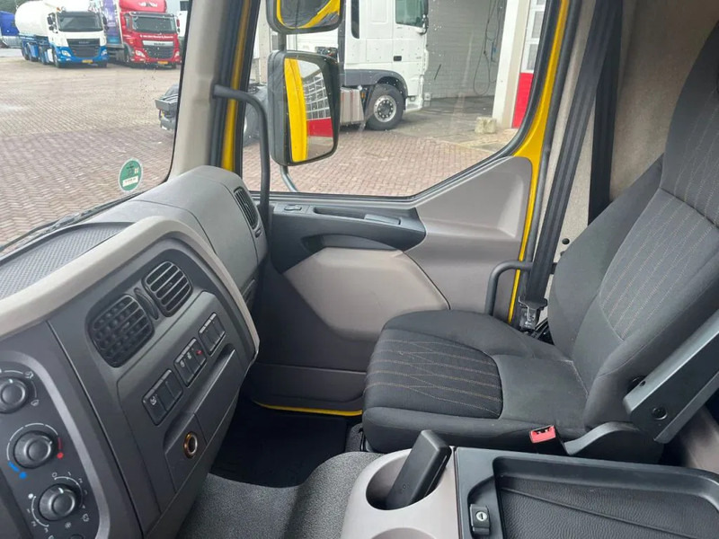 Kamion sa zatvorenim sandukom DAF LF 210 FA 12 TN: slika 20