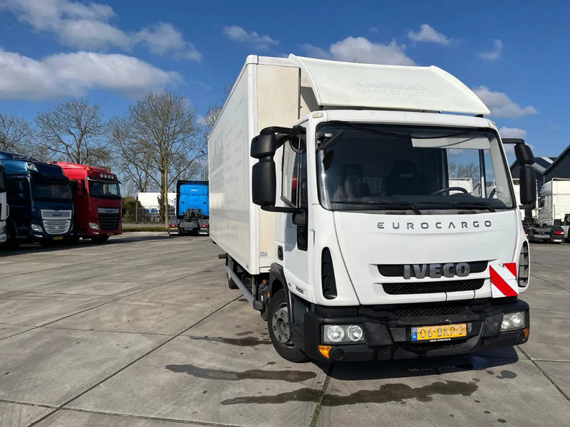 Iveco EuroCargo 75 E21 MANUAL - Kamion sa zatvorenim sandukom: slika 1 Iveco EuroCargo 75 E21 MANUAL - Kamion sa zatvorenim sandukom: slika 1