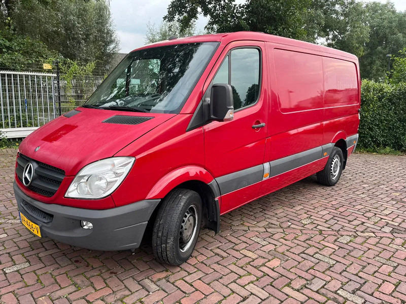Mercedes-Benz Sprinter 313 CDI L2H1 - Furgon: slika 3 Mercedes-Benz Sprinter 313 CDI L2H1 - Furgon: slika 3