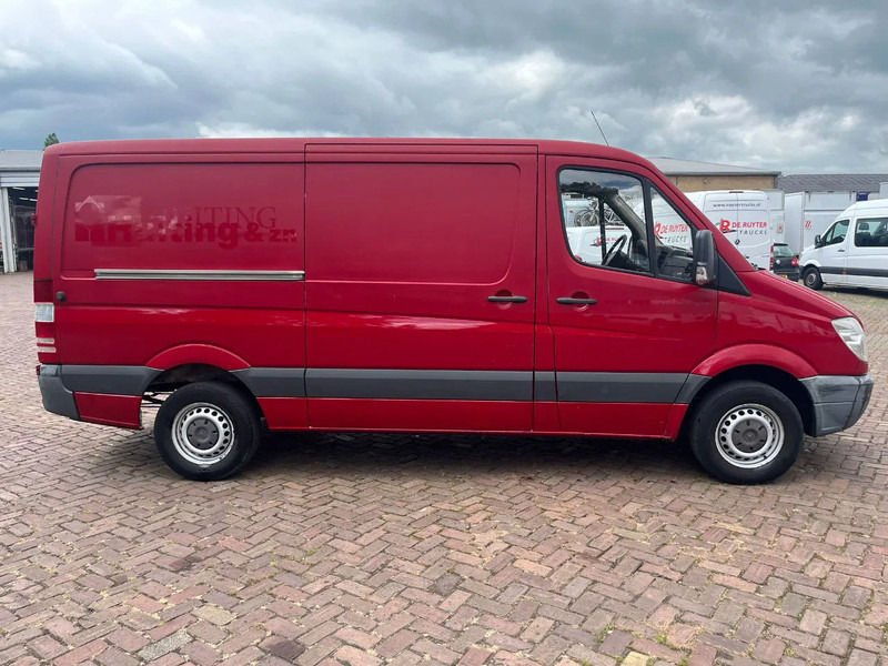 Mercedes-Benz Sprinter 313 L2H1 - Furgon: slika 5 Mercedes-Benz Sprinter 313 L2H1 - Furgon: slika 5