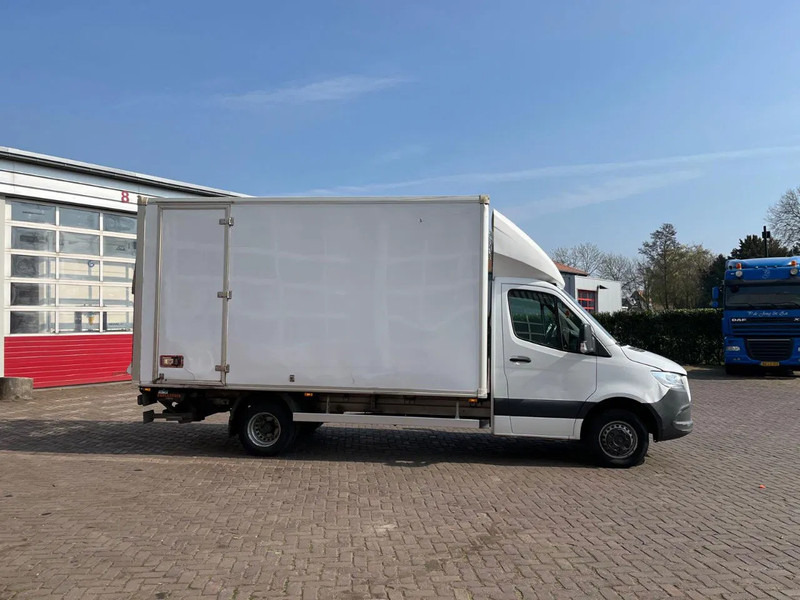 Dostavno vozilo sa zatvorenim sandukom Mercedes-Benz Sprinter 516CDI: slika 10