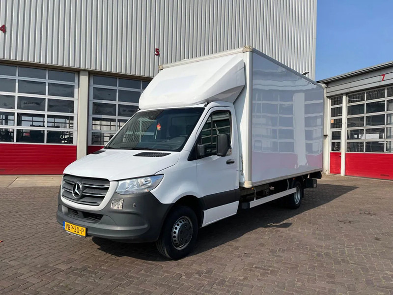 Dostavno vozilo sa zatvorenim sandukom Mercedes-Benz Sprinter 516CDI: slika 5