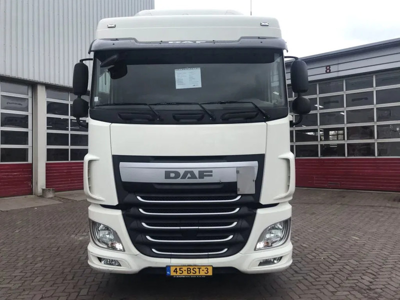 DAF XF 460 FT EURO 6 - Tegljač: slika 2 DAF XF 460 FT EURO 6 - Tegljač: slika 2
