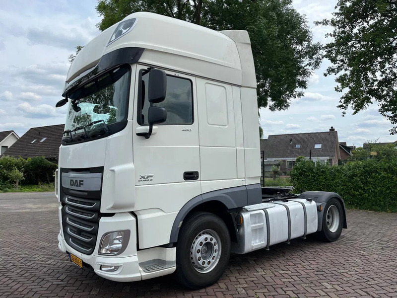 DAF XF 460 FT - Tegljač: slika 1 DAF XF 460 FT - Tegljač: slika 1