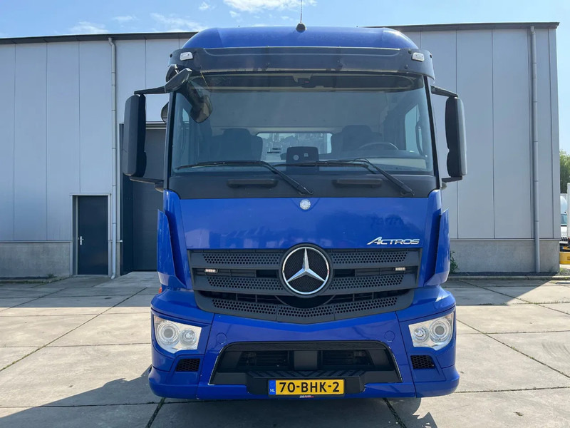 Mercedes-Benz Actros 1940 - Tegljač: slika 2 Mercedes-Benz Actros 1940 - Tegljač: slika 2
