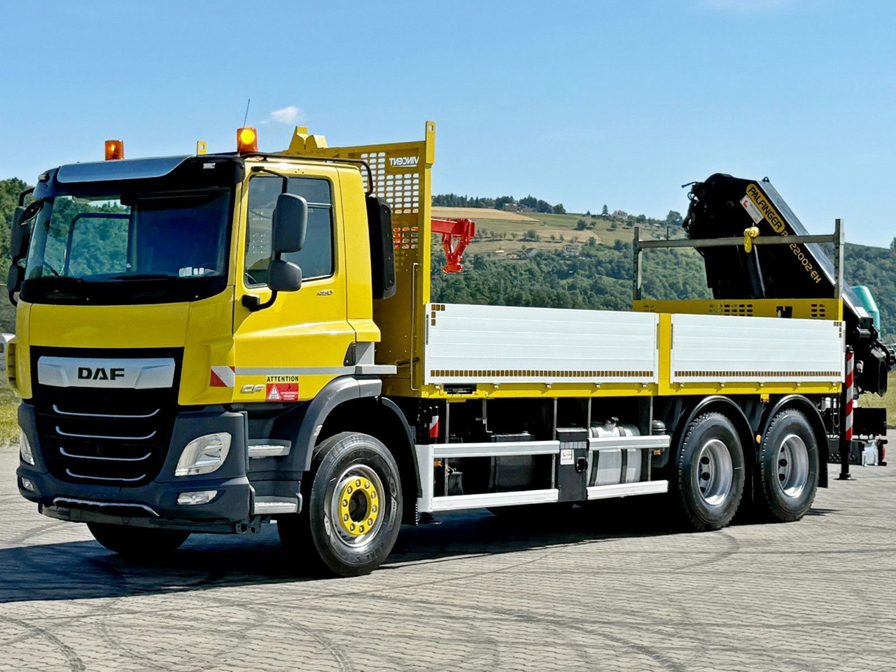 DAF CF 450 * PK 22002 - EH D + FUNK * 6x4 * TOP - Kamion sa dizalicom: slika 4 DAF CF 450 * PK 22002 - EH D + FUNK * 6x4 * TOP - Kamion sa dizalicom: slika 4