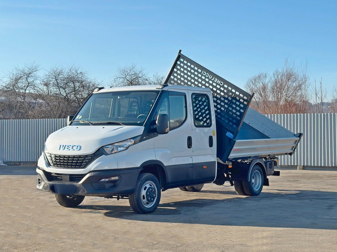 Iveco DAILY 35 - 120 Kipper 3,10m * Doppekabine! - Dostavno vozilo istovarivač: slika 4 Iveco DAILY 35 - 120 Kipper 3,10m * Doppekabine! - Dostavno vozilo istovarivač: slika 4