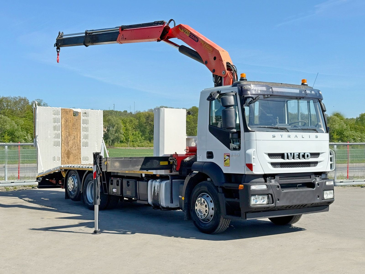Iveco STRALIS 360 * ABSCHLEPPWAGEN * PK 23500 + FUNK - Šlep vozilo: slika 2 Iveco STRALIS 360 * ABSCHLEPPWAGEN * PK 23500 + FUNK - Šlep vozilo: slika 2