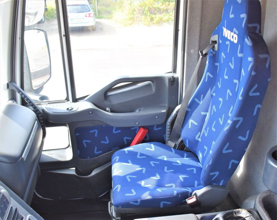 Kamion sa dizalicom Iveco Stralis 310 PRITSCHE 7,05m +KRAN +FUNK: slika 9