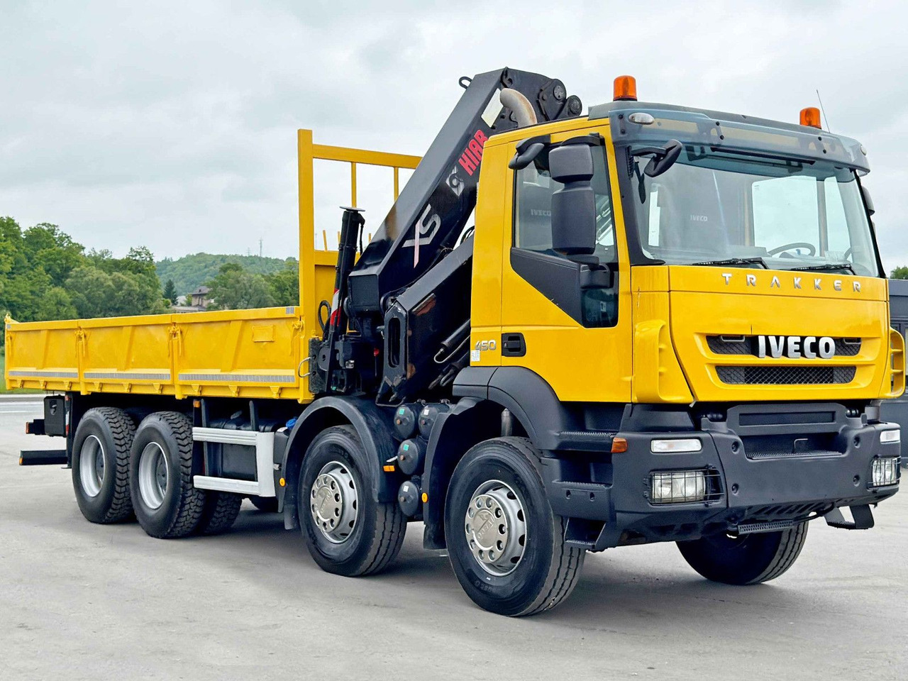 Iveco TRAKKER 450* HIAB 377 EP-4 HIPRO/FUNK/ 8x4 - Kamion sa dizalicom: slika 4 Iveco TRAKKER 450* HIAB 377 EP-4 HIPRO/FUNK/ 8x4 - Kamion sa dizalicom: slika 4