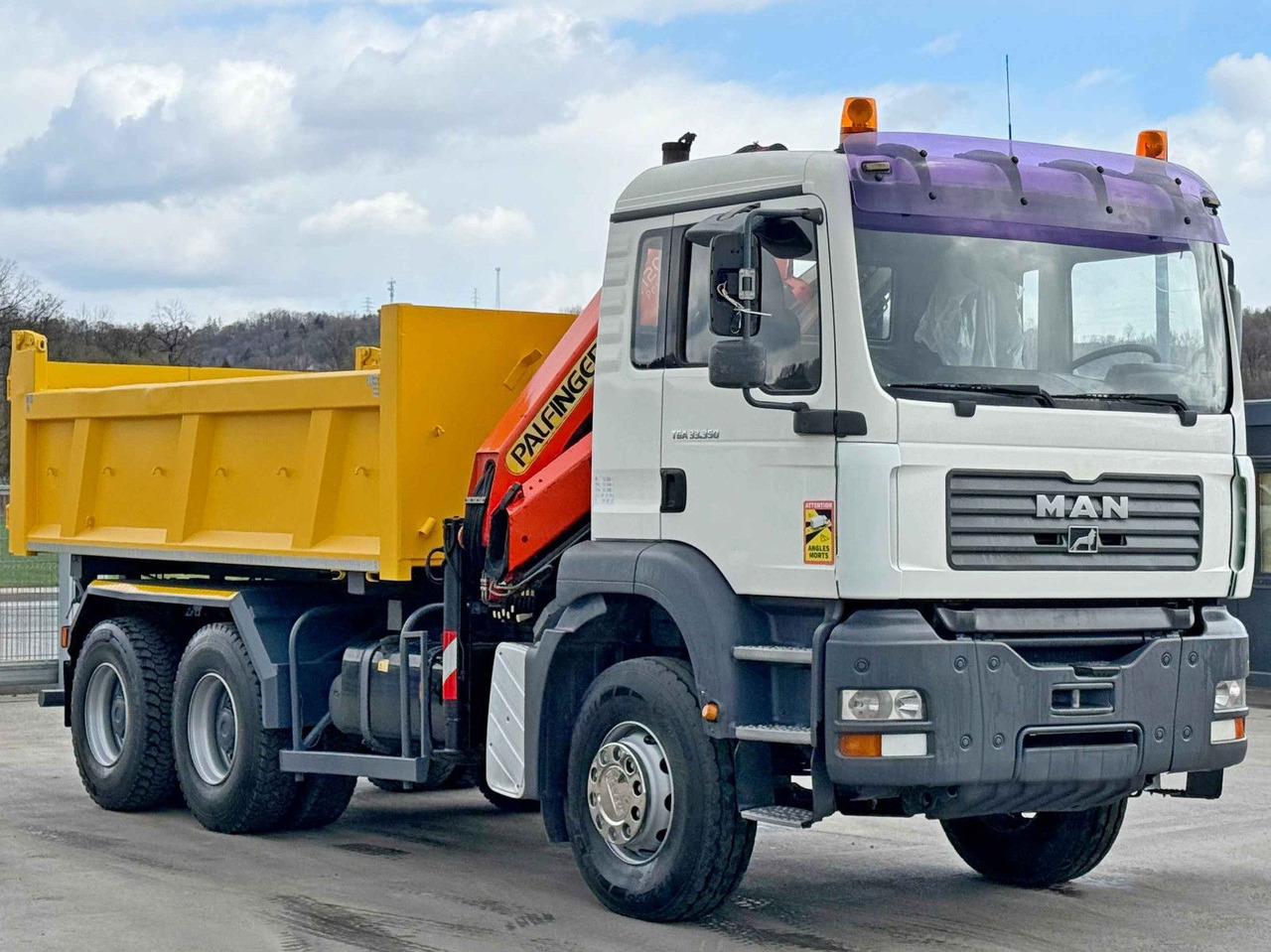 MAN TGA 33.350 * PK 12000 *6x4 * TOPZUSTAND - Kamion sa dizalicom: slika 4 MAN TGA 33.350 * PK 12000 *6x4 * TOPZUSTAND - Kamion sa dizalicom: slika 4