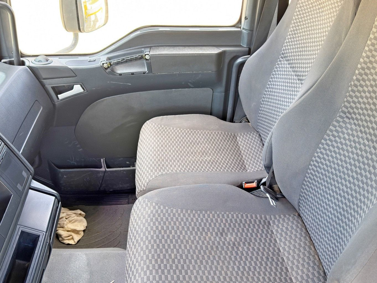 Kamion sa dizalicom MAN TGA 35.430 * HIAB 700 E - 6 + FUNK* TOPZUSTAND: slika 10 Kamion sa dizalicom MAN TGA 35.430 * HIAB 700 E - 6 + FUNK* TOPZUSTAND: slika 10