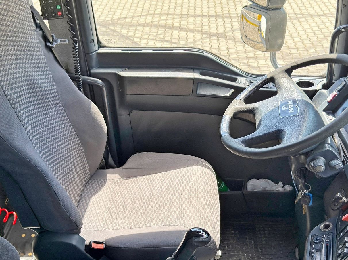 Kamion sa dizalicom MAN TGA 35.430 * HIAB 700 E - 6 + FUNK* TOPZUSTAND: slika 12 Kamion sa dizalicom MAN TGA 35.430 * HIAB 700 E - 6 + FUNK* TOPZUSTAND: slika 12