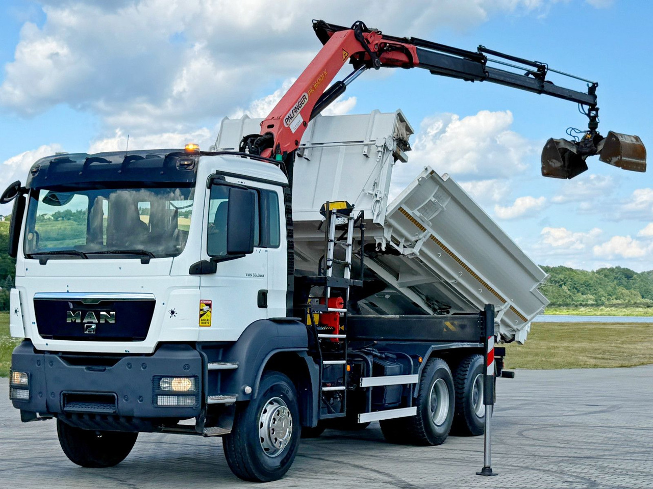 MAN TGS 33.360 * PK 16001 - KB + FUNK * 6x4 - Kamion sa dizalicom: slika 3 MAN TGS 33.360 * PK 16001 - KB + FUNK * 6x4 - Kamion sa dizalicom: slika 3