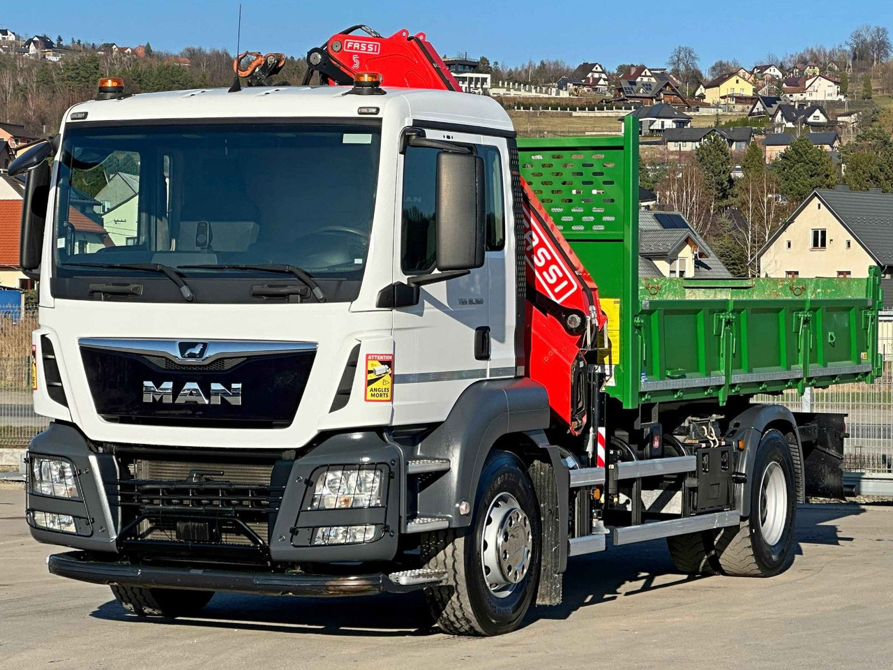 MAN TGS18.360 *FASSI F165A.C.24E + FUNK* TOPZUSTAND - Istovarivač, Kamion sa dizalicom: slika 4 MAN TGS18.360 *FASSI F165A.C.24E + FUNK* TOPZUSTAND - Istovarivač, Kamion sa dizalicom: slika 4