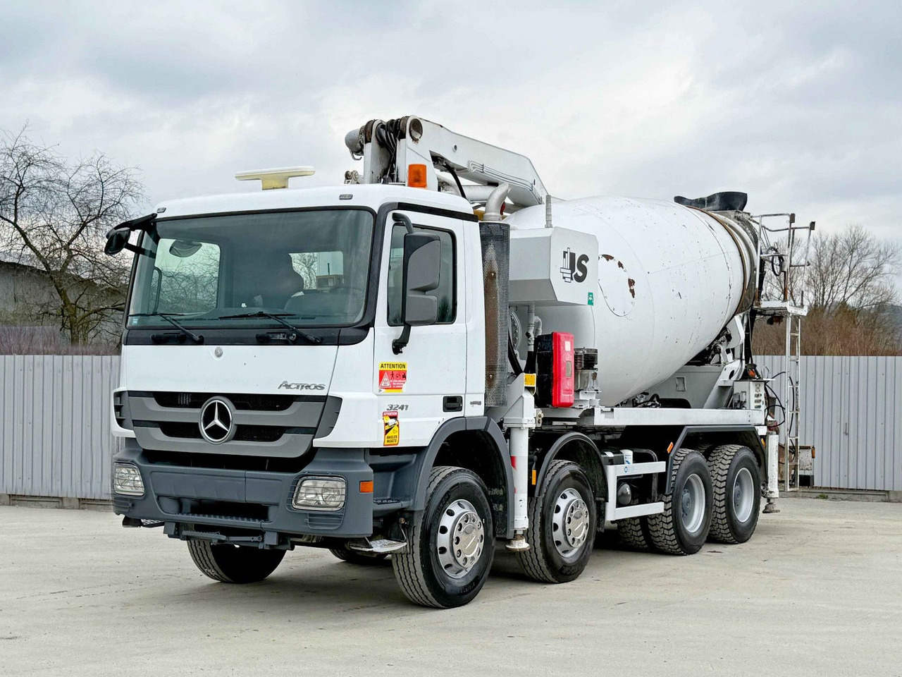 Mercedes-Benz ACTROS 3241 * Betonpumpe 24 m + FUNK / 8x4 - Auto pumpa za beton: slika 2 Mercedes-Benz ACTROS 3241 * Betonpumpe 24 m + FUNK / 8x4 - Auto pumpa za beton: slika 2